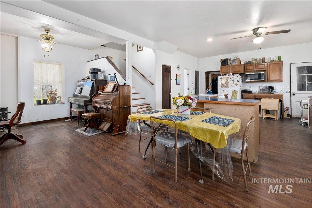 5597 US Hwy 93, Jerome, Idaho 83338, 3 Bedrooms, 2 Bathrooms, Residential For Sale, Price $340,000, 98989512