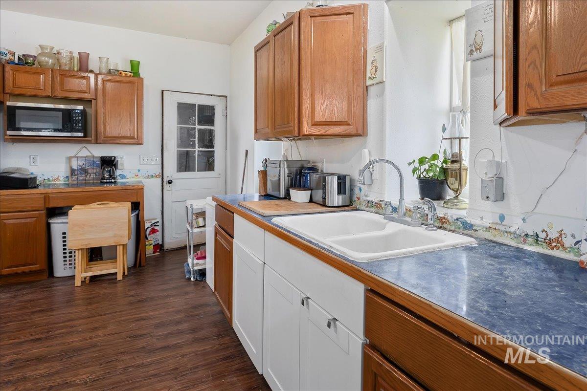 5597 US Hwy 93, Jerome, Idaho 83338, 3 Bedrooms, 2 Bathrooms, Residential For Sale, Price $340,000, 98989512