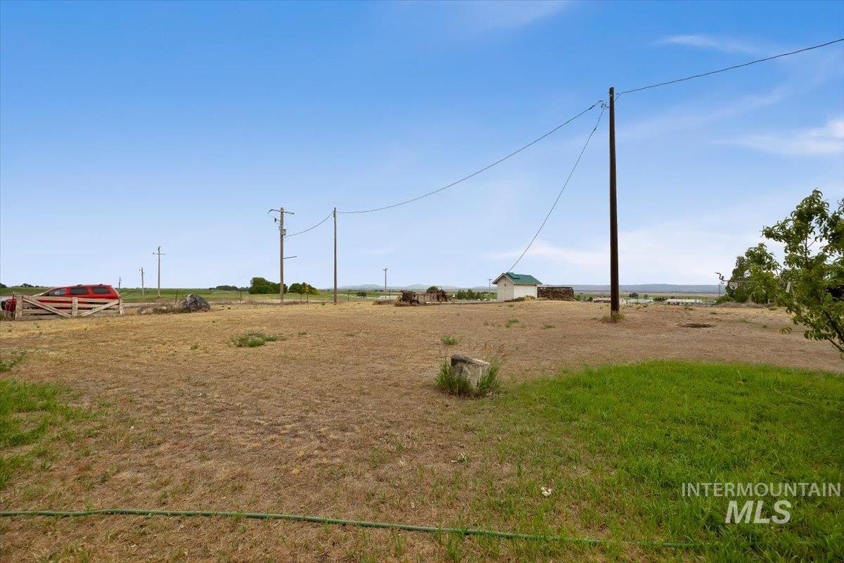 5597 US Hwy 93, Jerome, Idaho 83338, 3 Bedrooms, 2 Bathrooms, Residential For Sale, Price $340,000, 98989512