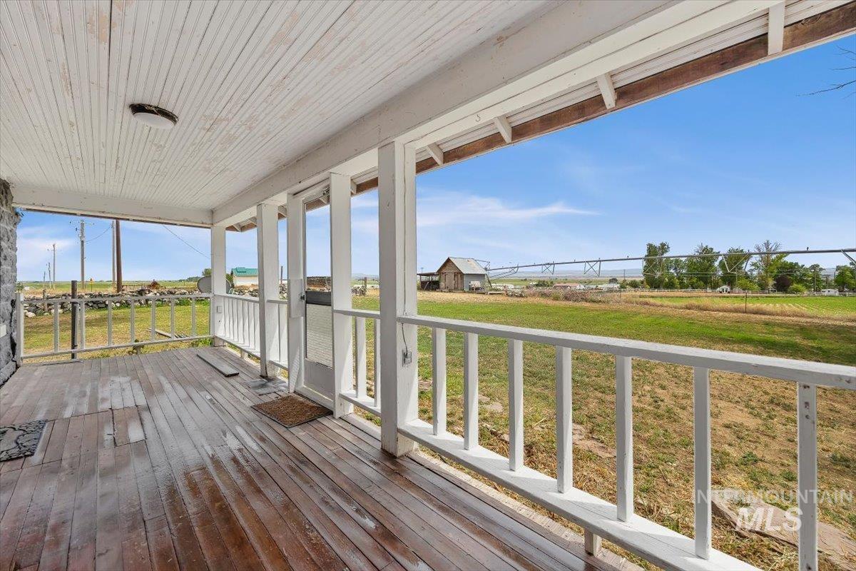 5597 US Hwy 93, Jerome, Idaho 83338, 3 Bedrooms, 2 Bathrooms, Residential For Sale, Price $340,000, 98989512