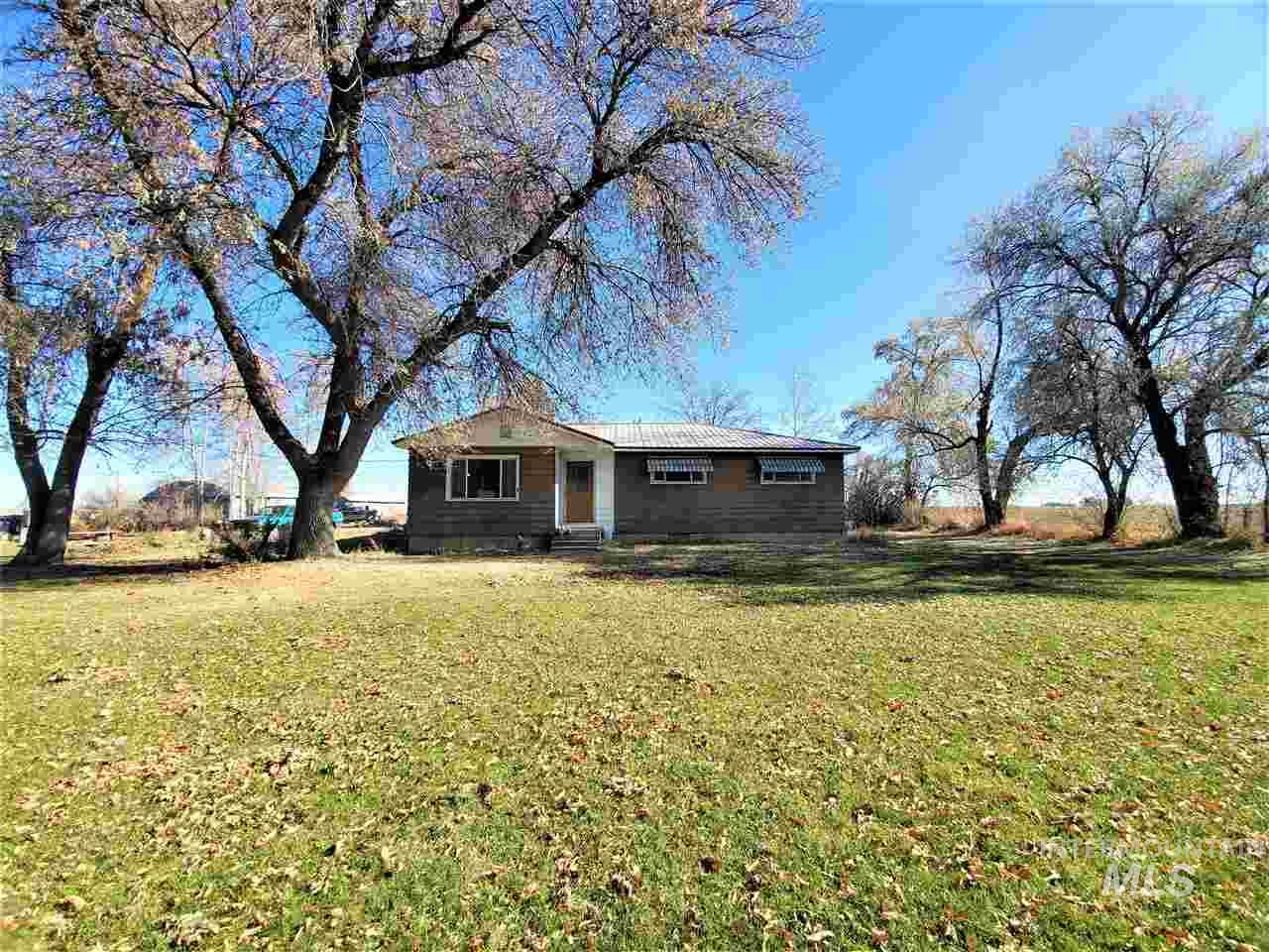 636 N 200 E, Rupert, Idaho 83350, 5 Bedrooms, 1 Bathroom, Residential For Sale, Price $395,000, 98989519