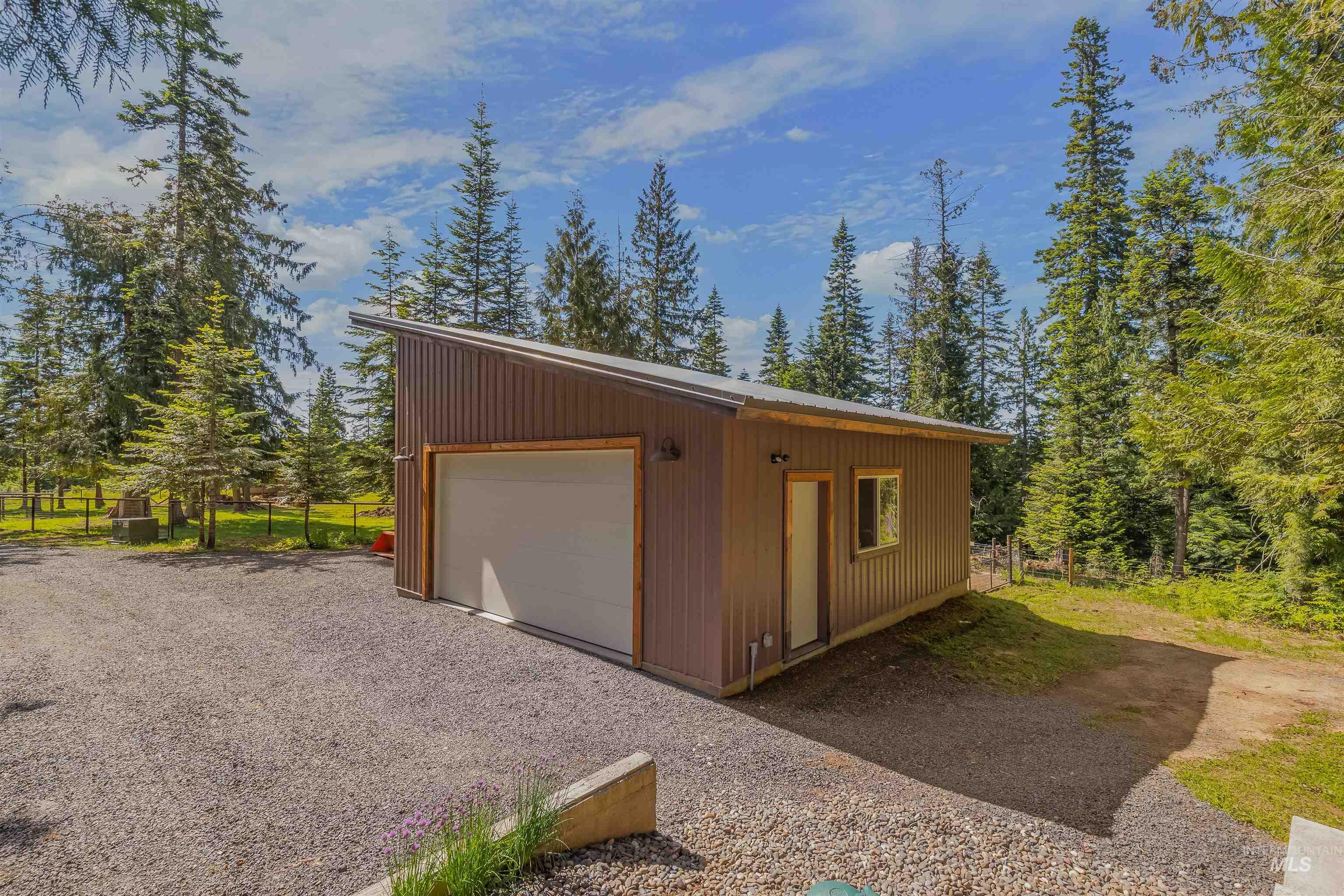 1442 Band Mill Road, Orofino, Idaho 83544, 2 Bedrooms, 1.5 Bathrooms, Residential For Sale, Price $635,000, 98989520