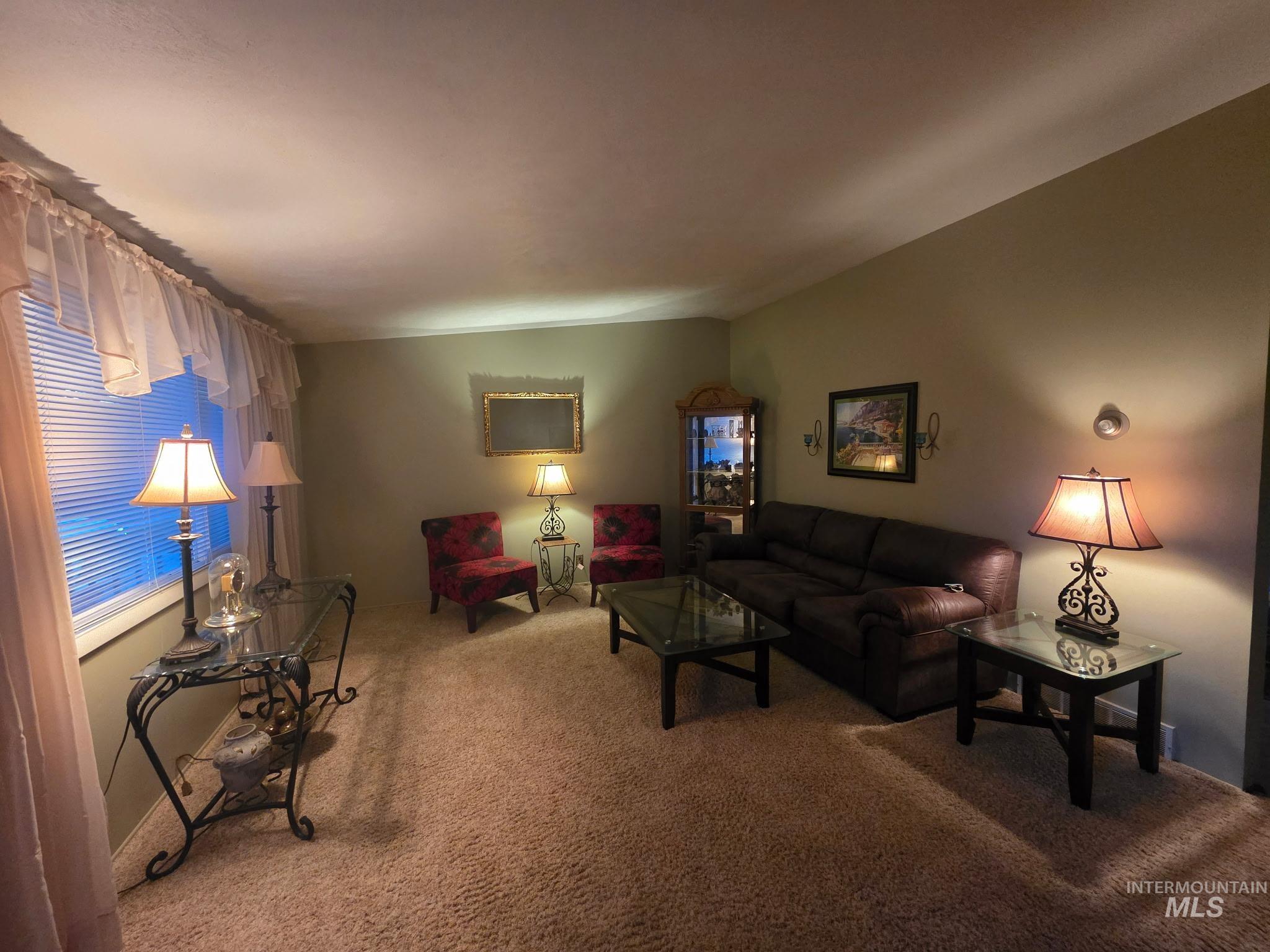 1940 Sherry Drive, Twin Falls, Idaho 83301, 3 Bedrooms, 2 Bathrooms, Residential For Sale, Price $314,798,MLS 98989523