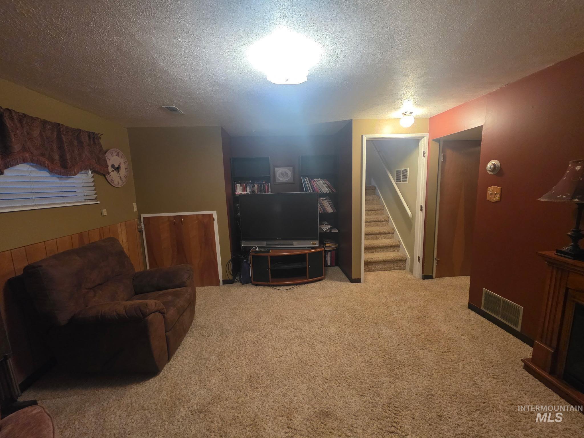 1940 Sherry Drive, Twin Falls, Idaho 83301, 3 Bedrooms, 2 Bathrooms, Residential For Sale, Price $314,798,MLS 98989523