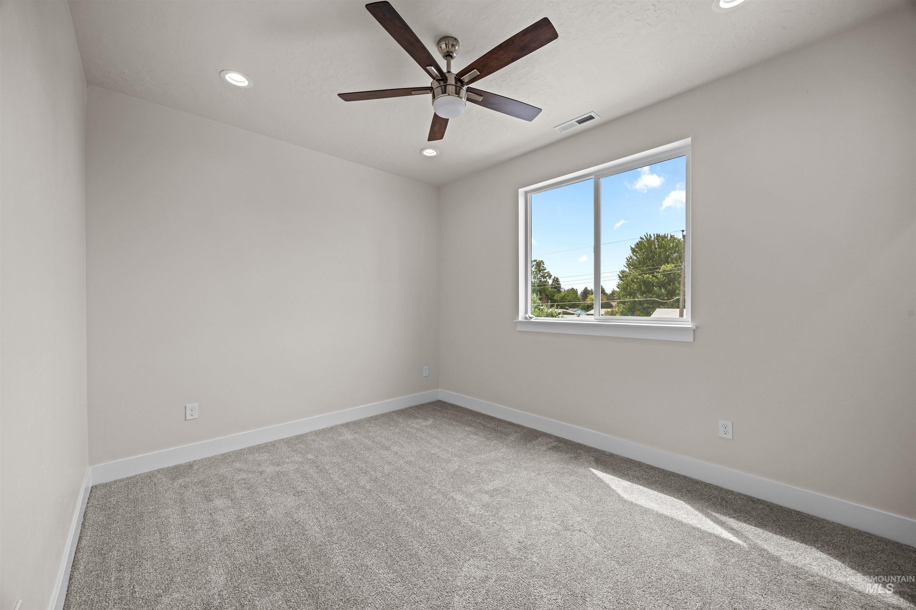 1420 N Cole Cottage Lane, Boise, Idaho 83704, 2 Bedrooms, 2.5 Bathrooms, Residential For Sale, Price $359,900, 98989524