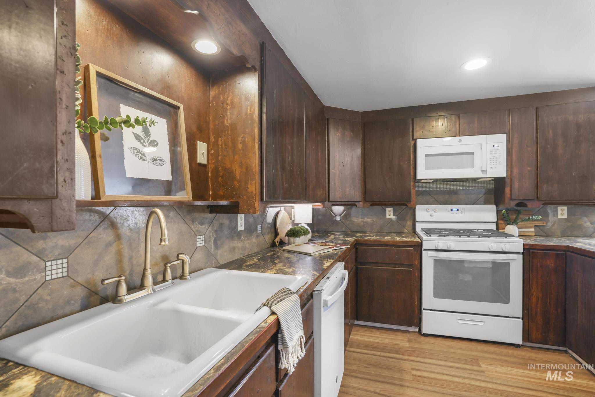 231 W Avenue D, Jerome, Idaho 83338, 3 Bedrooms, 1 Bathroom, Residential For Sale, Price $269,999, 98989529