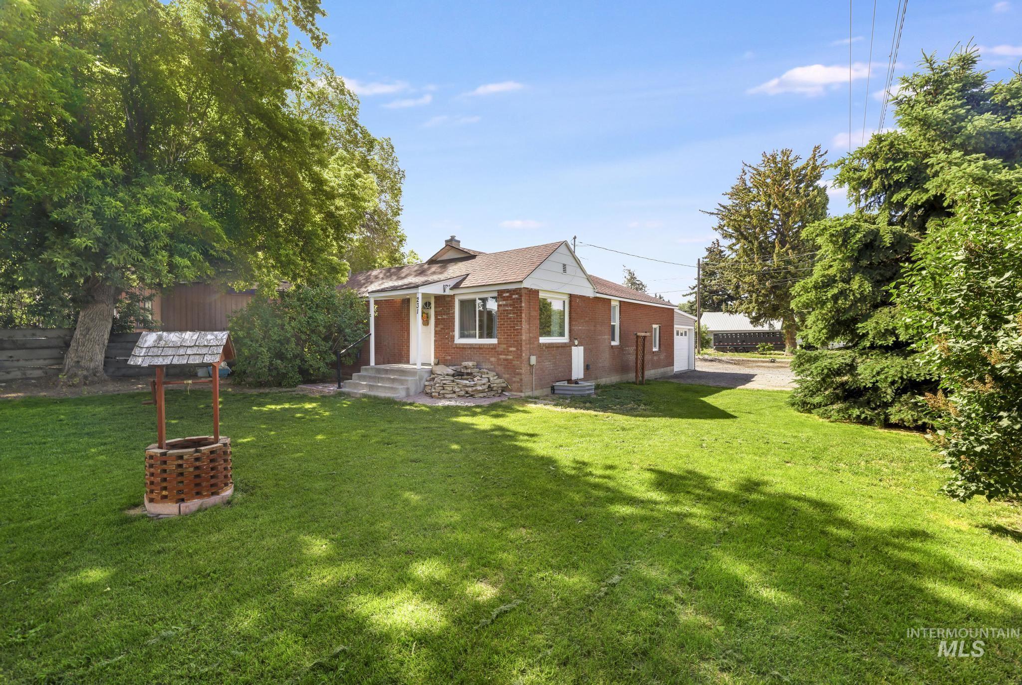 231 W Avenue D, Jerome, Idaho 83338, 3 Bedrooms, 1 Bathroom, Residential For Sale, Price $269,999, 98989529
