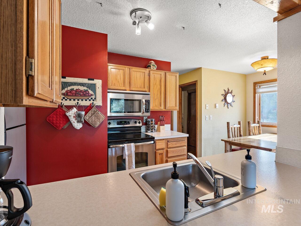 601 Hemlock St., McCall, Idaho 83638, 2 Bedrooms, 1 Bathroom, Residential For Sale, Price $429,000, 98989530