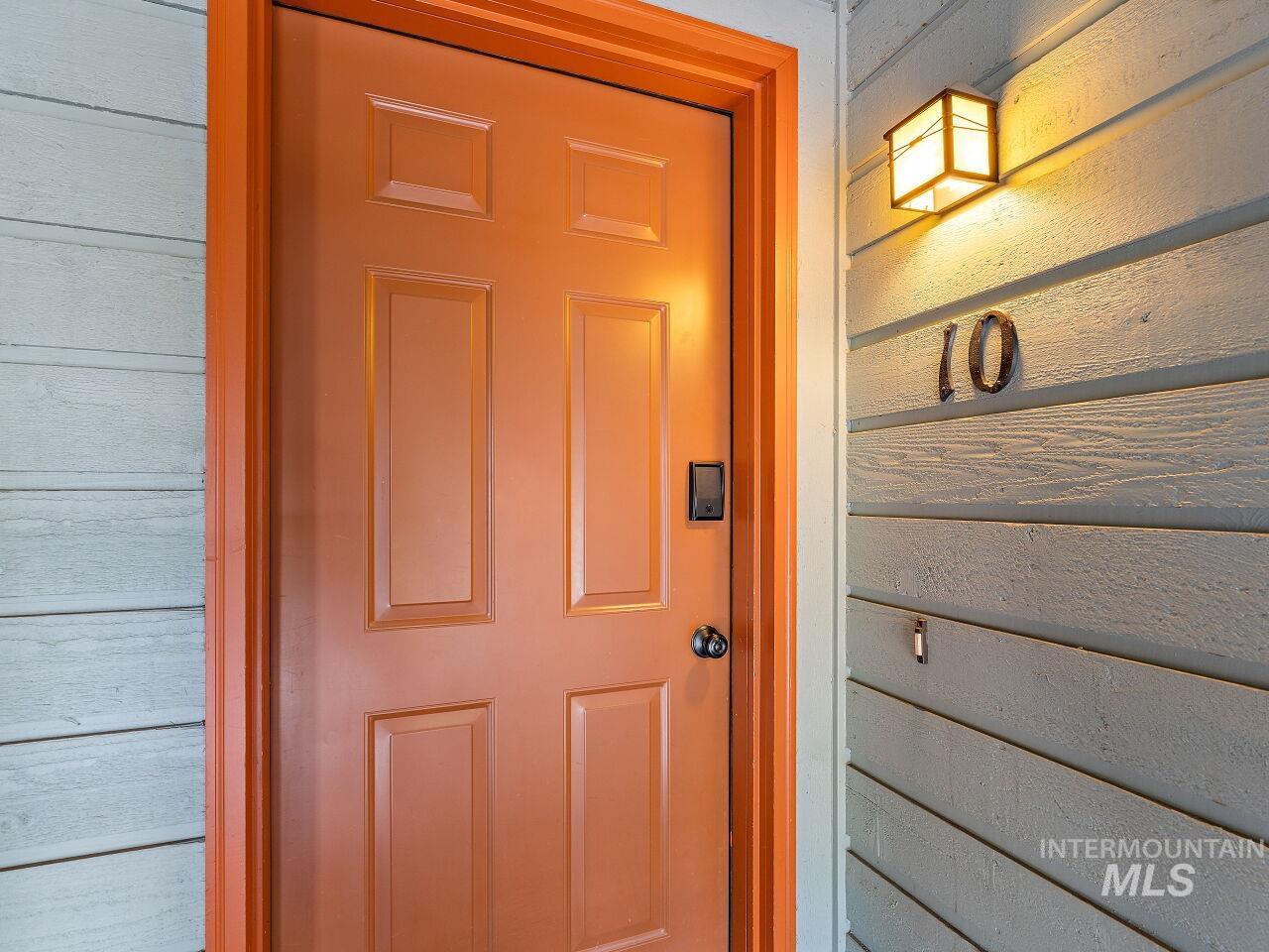 601 Hemlock St., McCall, Idaho 83638, 2 Bedrooms, 1 Bathroom, Residential For Sale, Price $429,000, 98989530