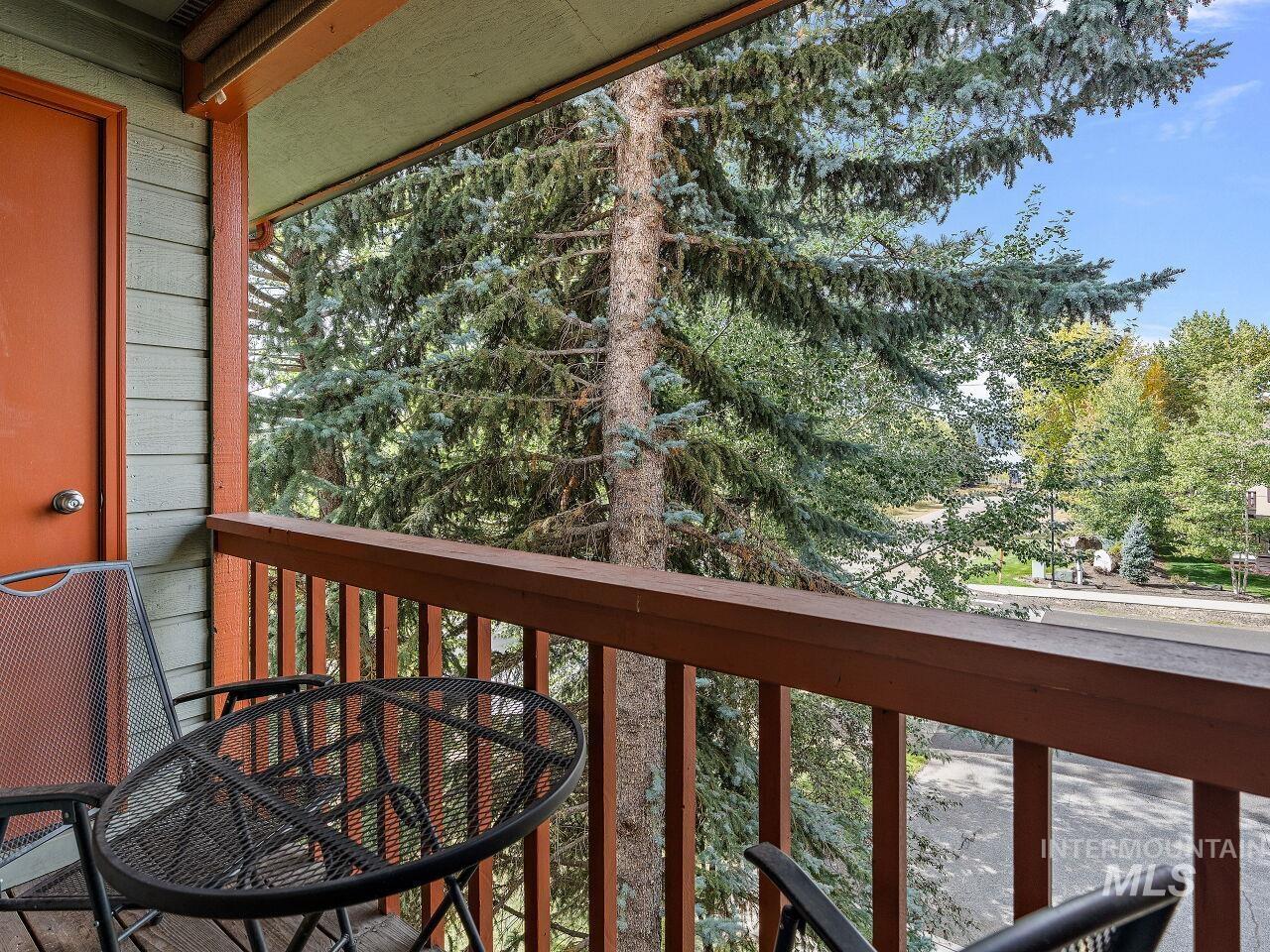 601 Hemlock St., McCall, Idaho 83638, 2 Bedrooms, 1 Bathroom, Residential For Sale, Price $429,000, 98989530