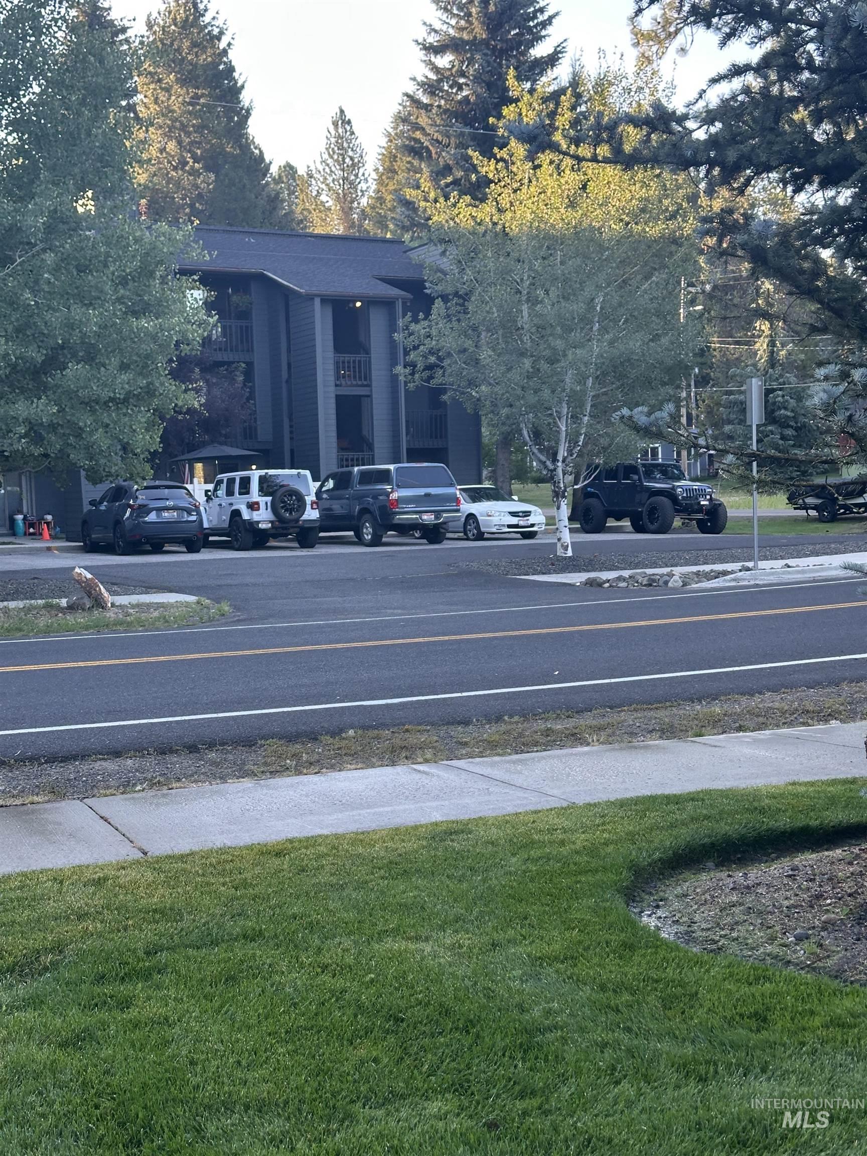 601 Hemlock St., McCall, Idaho 83638, 2 Bedrooms, 1 Bathroom, Residential For Sale, Price $429,000, 98989530