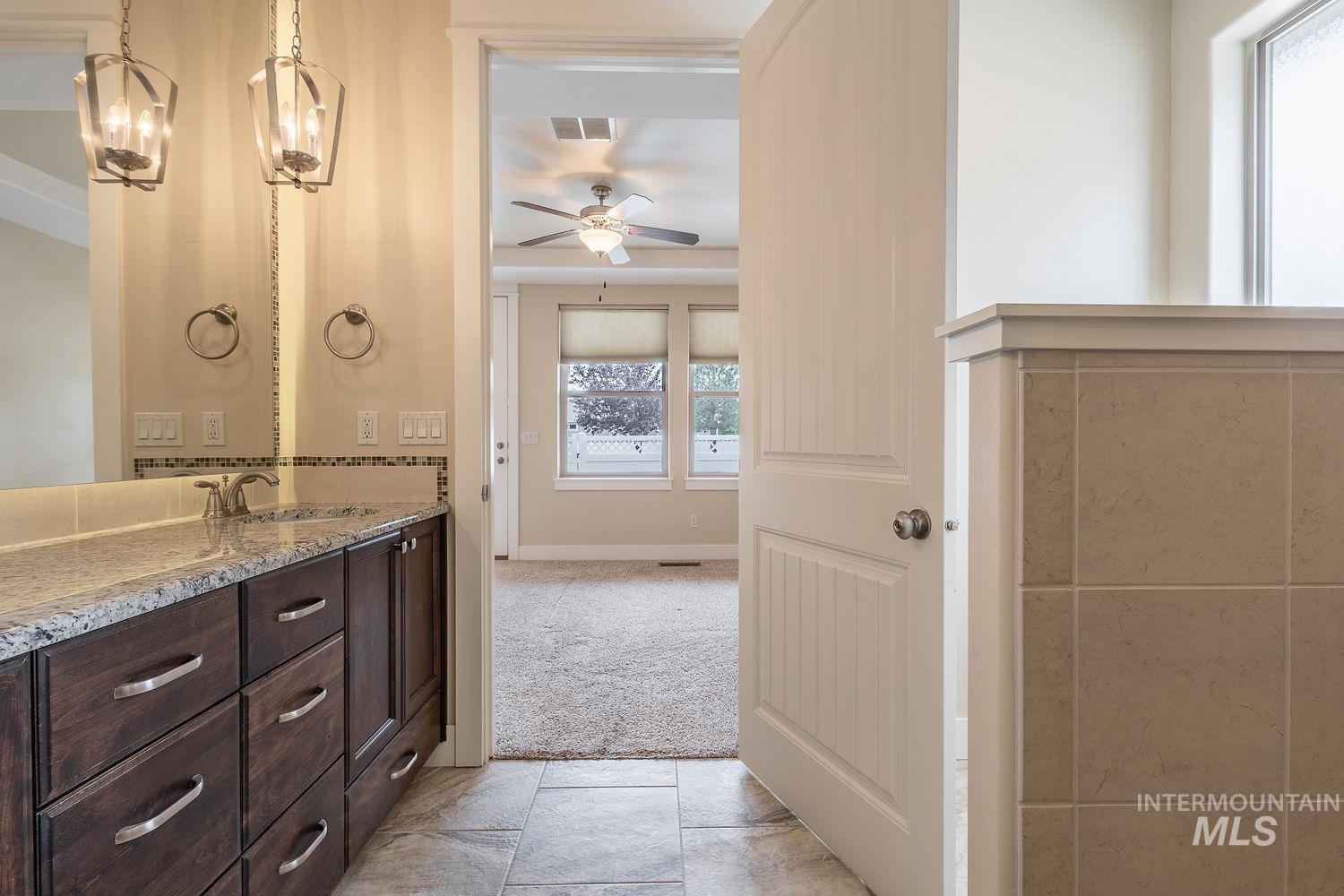 427 Briar Hill St, Nampa, Idaho 83686, 3 Bedrooms, 2 Bathrooms, Residential For Sale, Price $490,000, 98989532