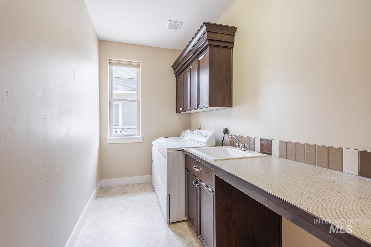 427 Briar Hill St, Nampa, Idaho 83686, 3 Bedrooms, 2 Bathrooms, Residential For Sale, Price $490,000, 98989532