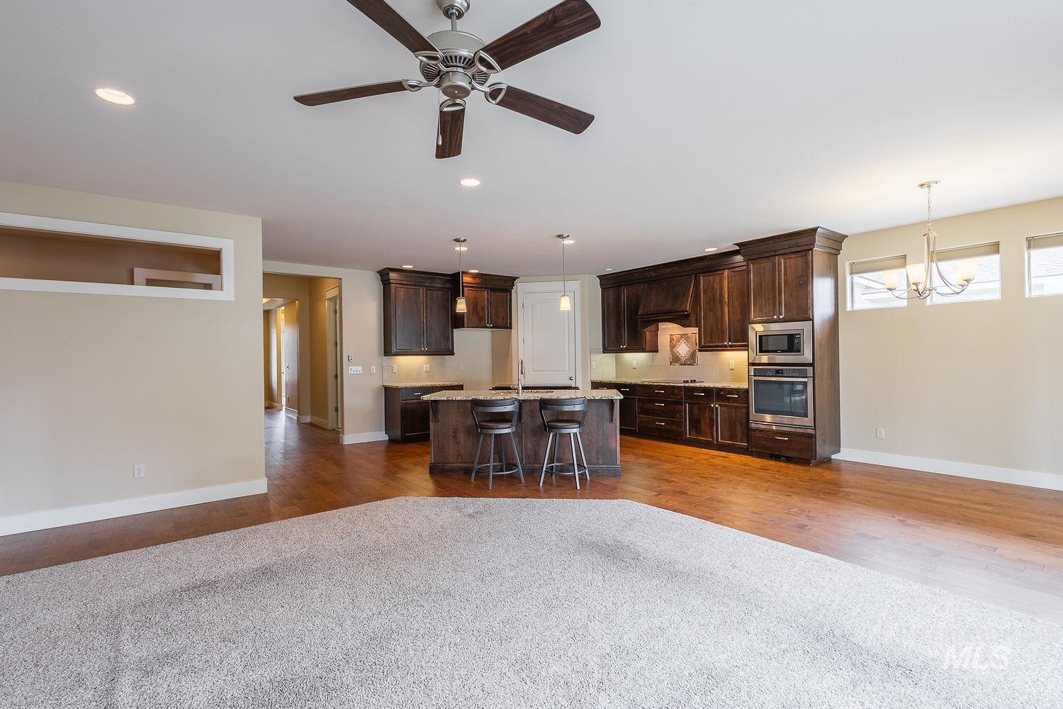 427 Briar Hill St, Nampa, Idaho 83686, 3 Bedrooms, 2 Bathrooms, Residential For Sale, Price $490,000, 98989532