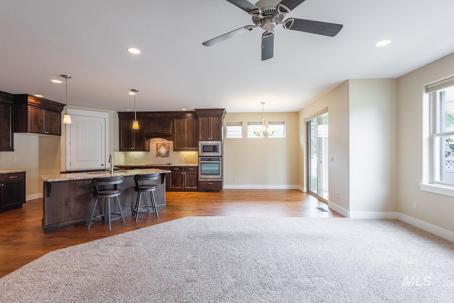 427 Briar Hill St, Nampa, Idaho 83686, 3 Bedrooms, 2 Bathrooms, Residential For Sale, Price $490,000, 98989532