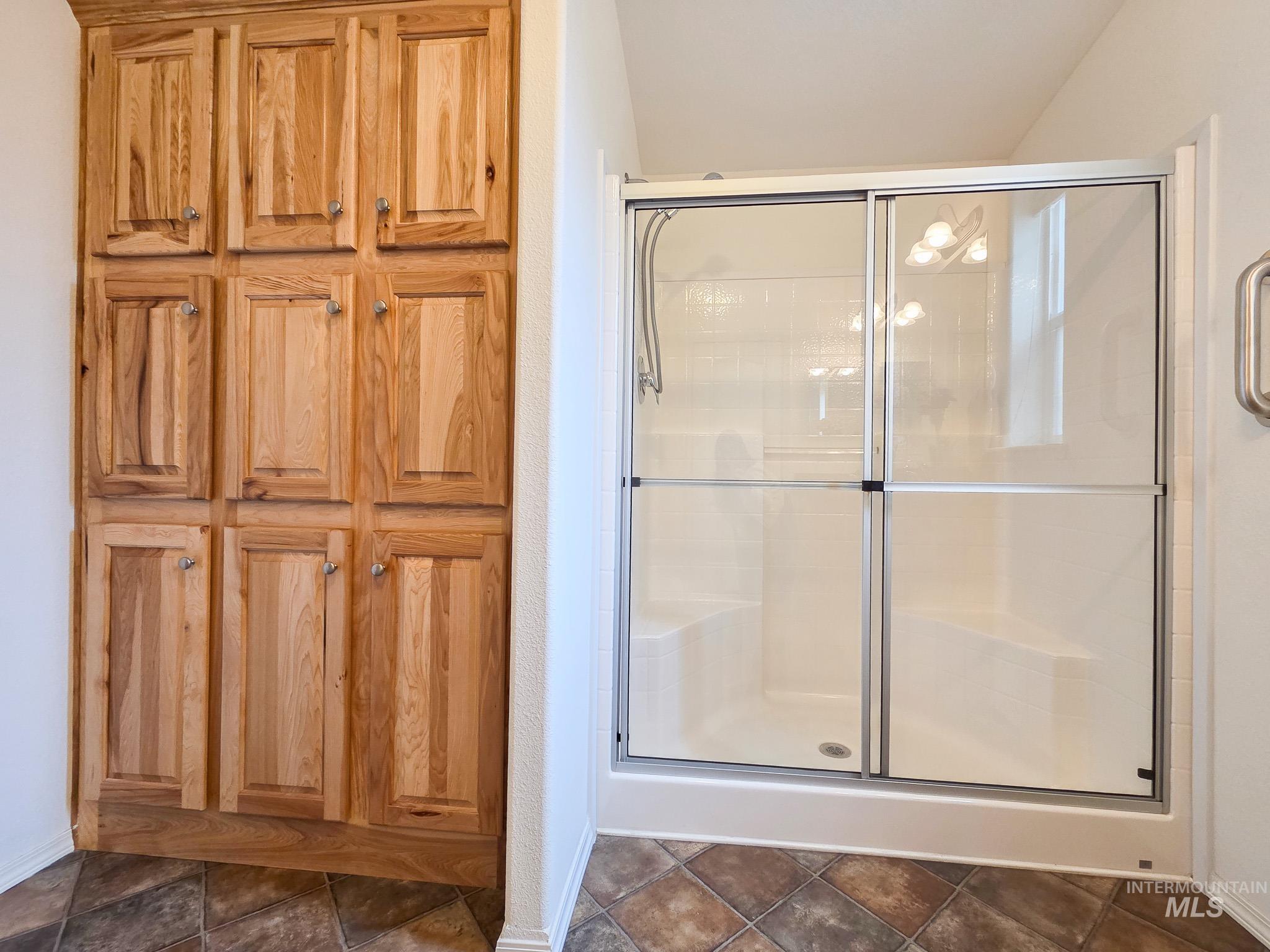 3428 15th St, Lewiston, Idaho 83501, 3 Bedrooms, 2 Bathrooms, Residential For Sale, Price $199,900, 98989539
