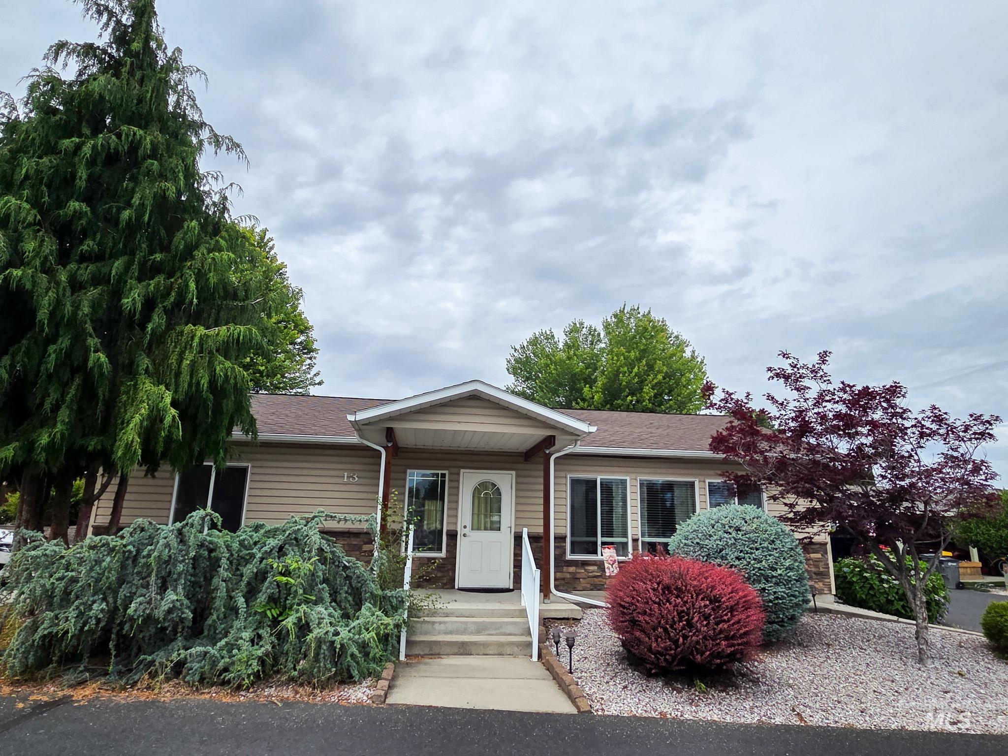 3428 15th St, Lewiston, Idaho 83501, 3 Bedrooms, 2 Bathrooms, Residential For Sale, Price $199,900, 98989539