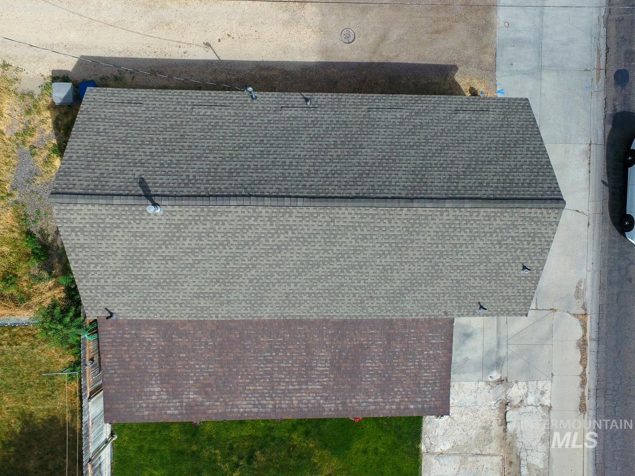 1015 S 7th. St., Nampa, Idaho 83651, 3 Bedrooms, 2 Bathrooms, Residential For Sale, Price $332,900, 98989541