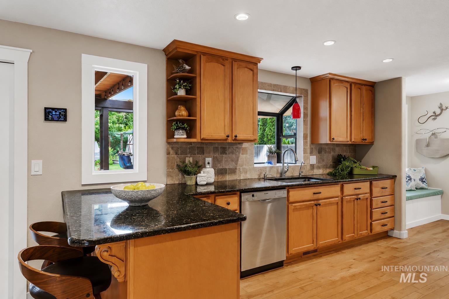 3022 E Springwood Dr, Meridian, Idaho 83642, 3 Bedrooms, 2.5 Bathrooms, Residential For Sale, Price $699,900, 98989542