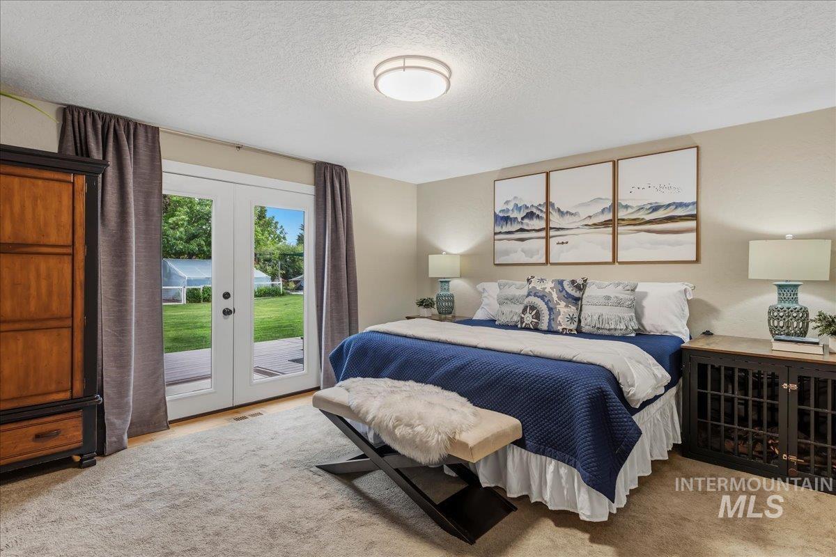 3022 E Springwood Dr, Meridian, Idaho 83642, 3 Bedrooms, 2.5 Bathrooms, Residential For Sale, Price $699,900, 98989542