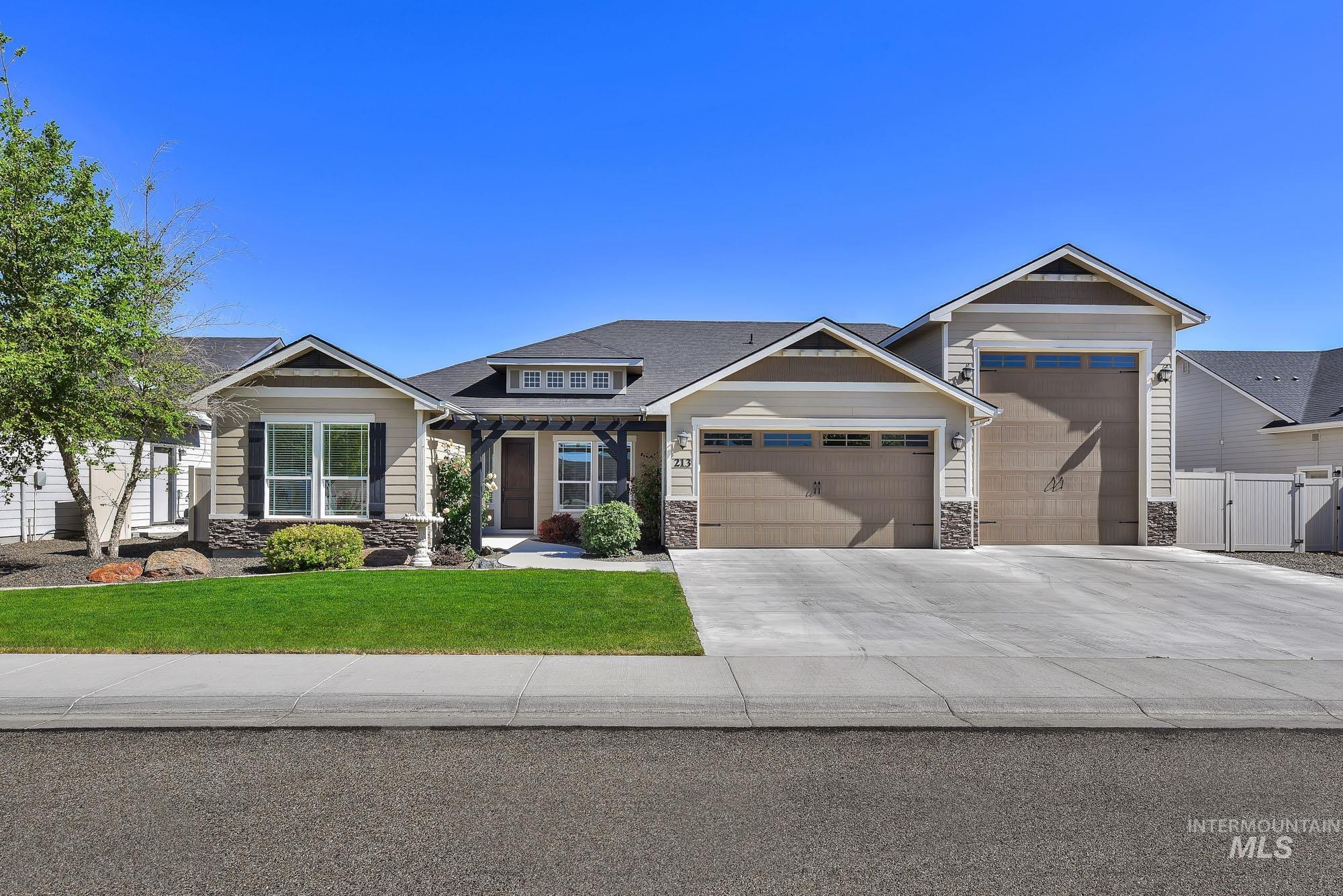 213 Appalachian Street, Caldwell, Idaho 83607, 4 Bedrooms, 2 Bathrooms, Residential For Sale, Price $629,900, 98989543