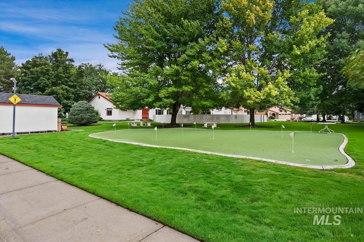 8359 W Willowdale Dr, Garden City, Idaho 83714, 2 Bedrooms, 2 Bathrooms, Residential For Sale, Price $449,900, 98989551