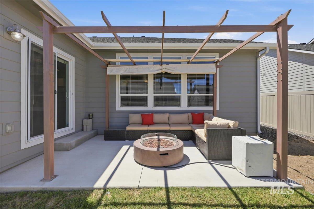 1111 Fishertown Ave, Caldwell, Idaho 83605, 4 Bedrooms, 2 Bathrooms, Residential For Sale, Price $480,000, 98989557