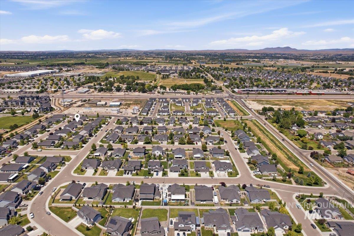 1111 Fishertown Ave, Caldwell, Idaho 83605, 4 Bedrooms, 2 Bathrooms, Residential For Sale, Price $480,000, 98989557