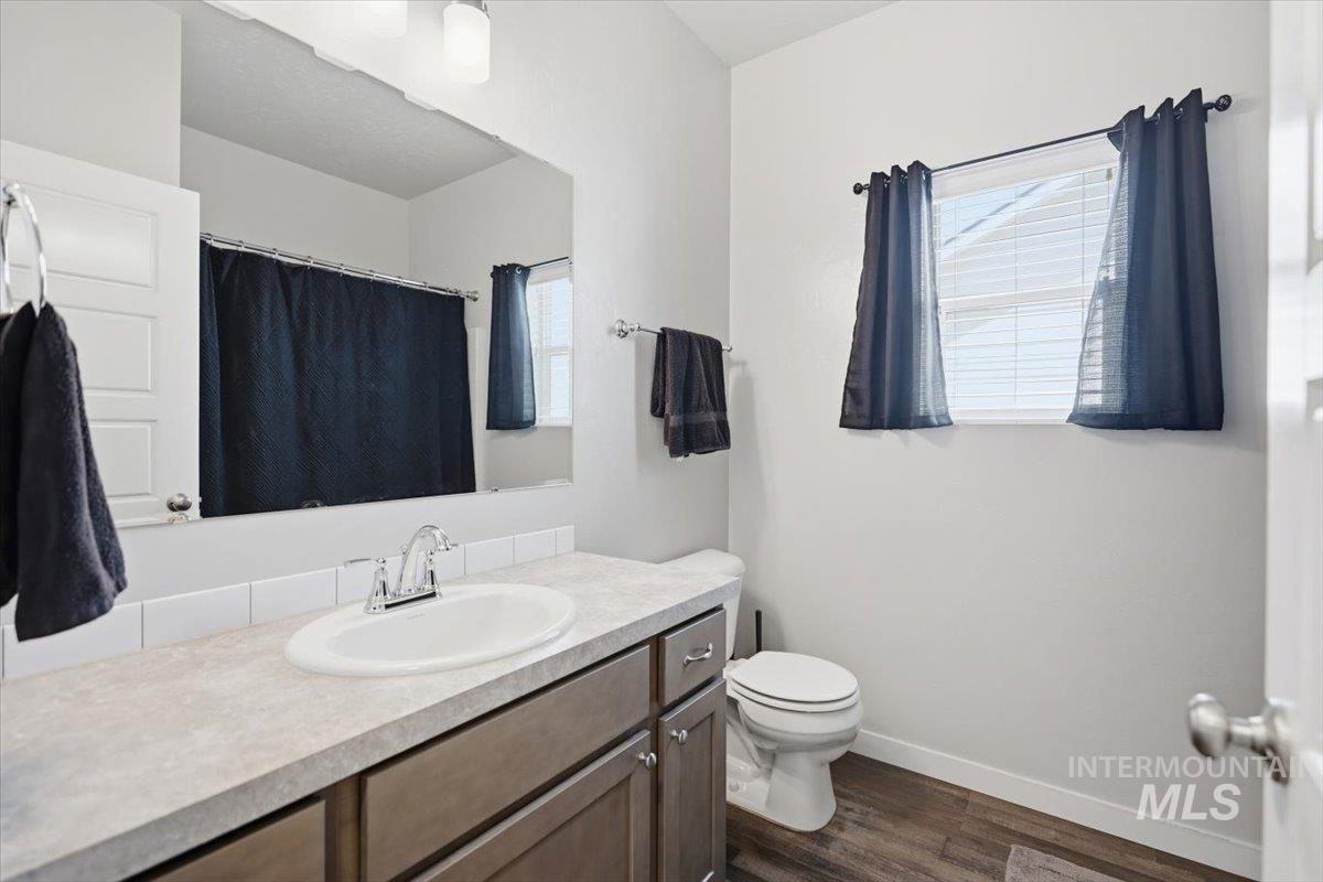 1111 Fishertown Ave, Caldwell, Idaho 83605, 4 Bedrooms, 2 Bathrooms, Residential For Sale, Price $480,000, 98989557