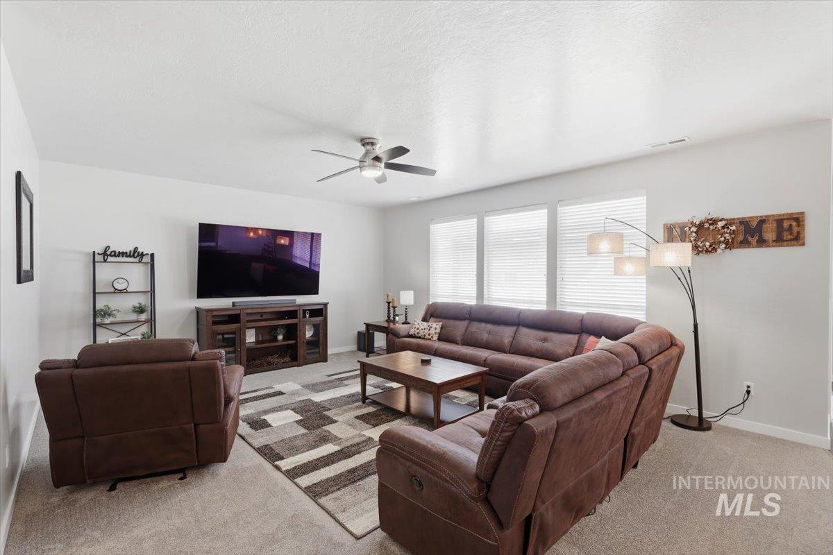 1111 Fishertown Ave, Caldwell, Idaho 83605, 4 Bedrooms, 2 Bathrooms, Residential For Sale, Price $480,000, 98989557