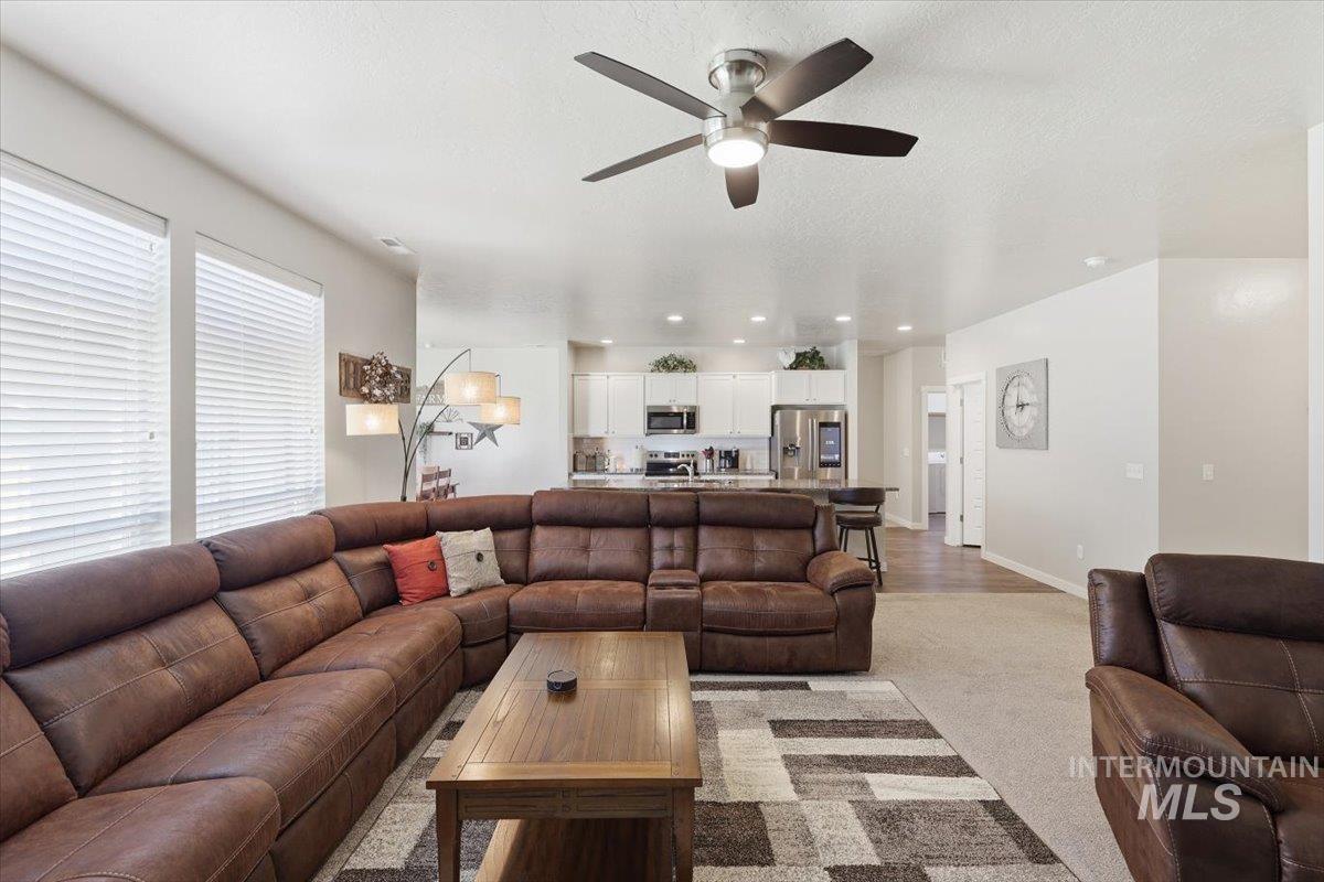 1111 Fishertown Ave, Caldwell, Idaho 83605, 4 Bedrooms, 2 Bathrooms, Residential For Sale, Price $480,000, 98989557