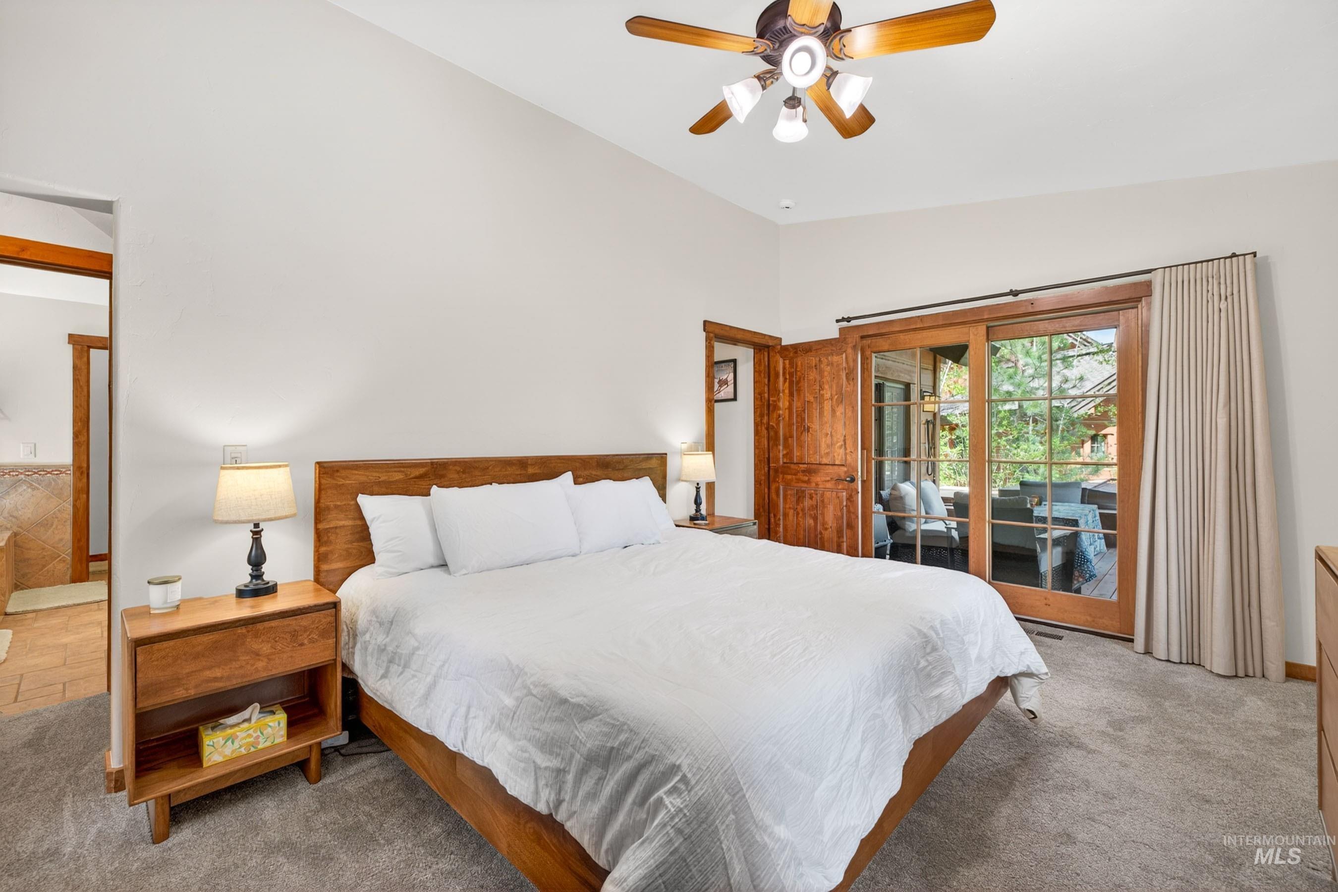 4 Rock Creek Court, Donnelly, Idaho 83615, 2 Bedrooms, 2.5 Bathrooms, Residential For Sale, Price $1,395,000,MLS 98989560