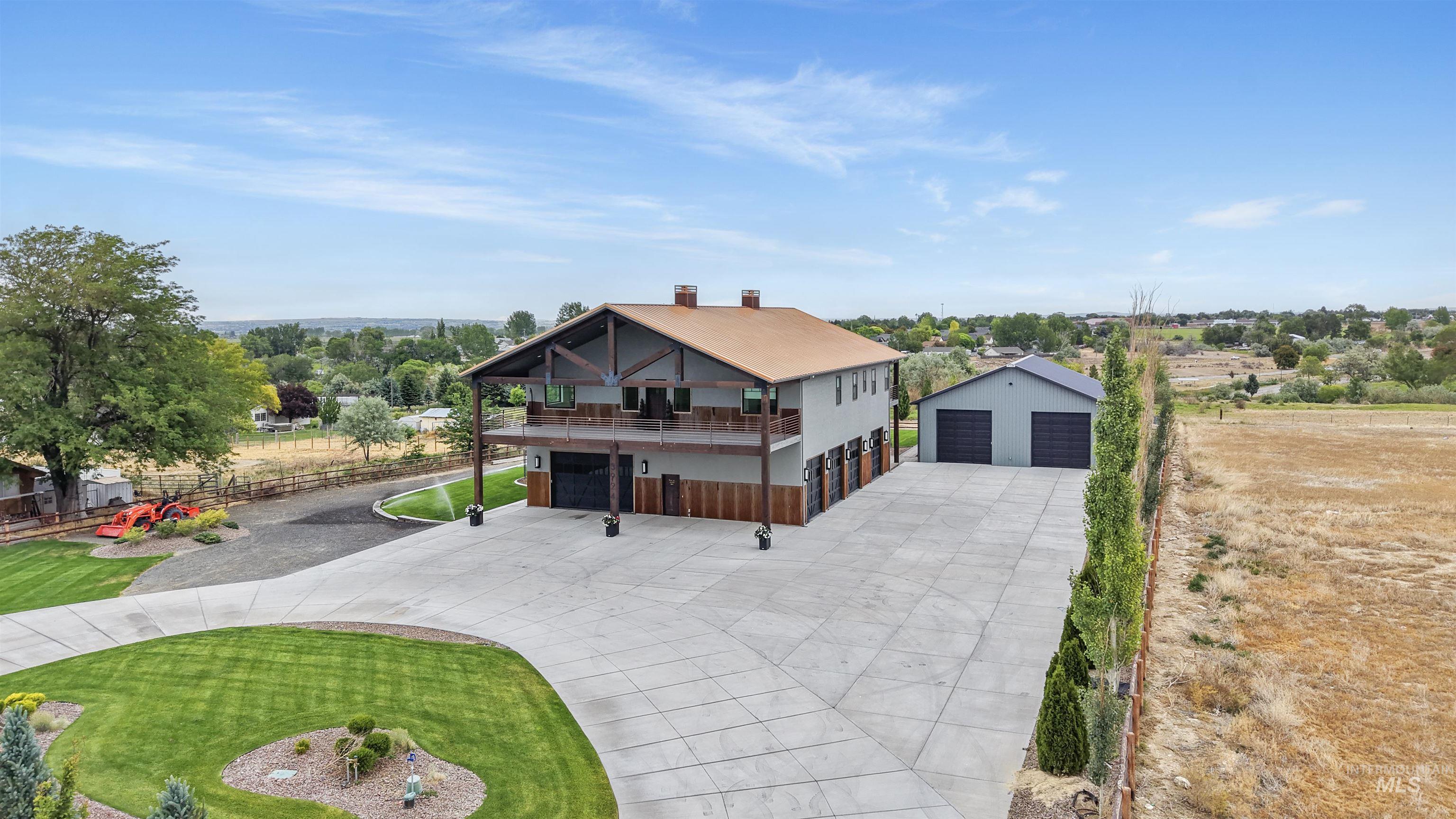 3924 N 2100 E, Filer, Idaho 83328, 5 Bedrooms, 4.5 Bathrooms, Residential For Sale, Price $1,100,000,MLS 98989565