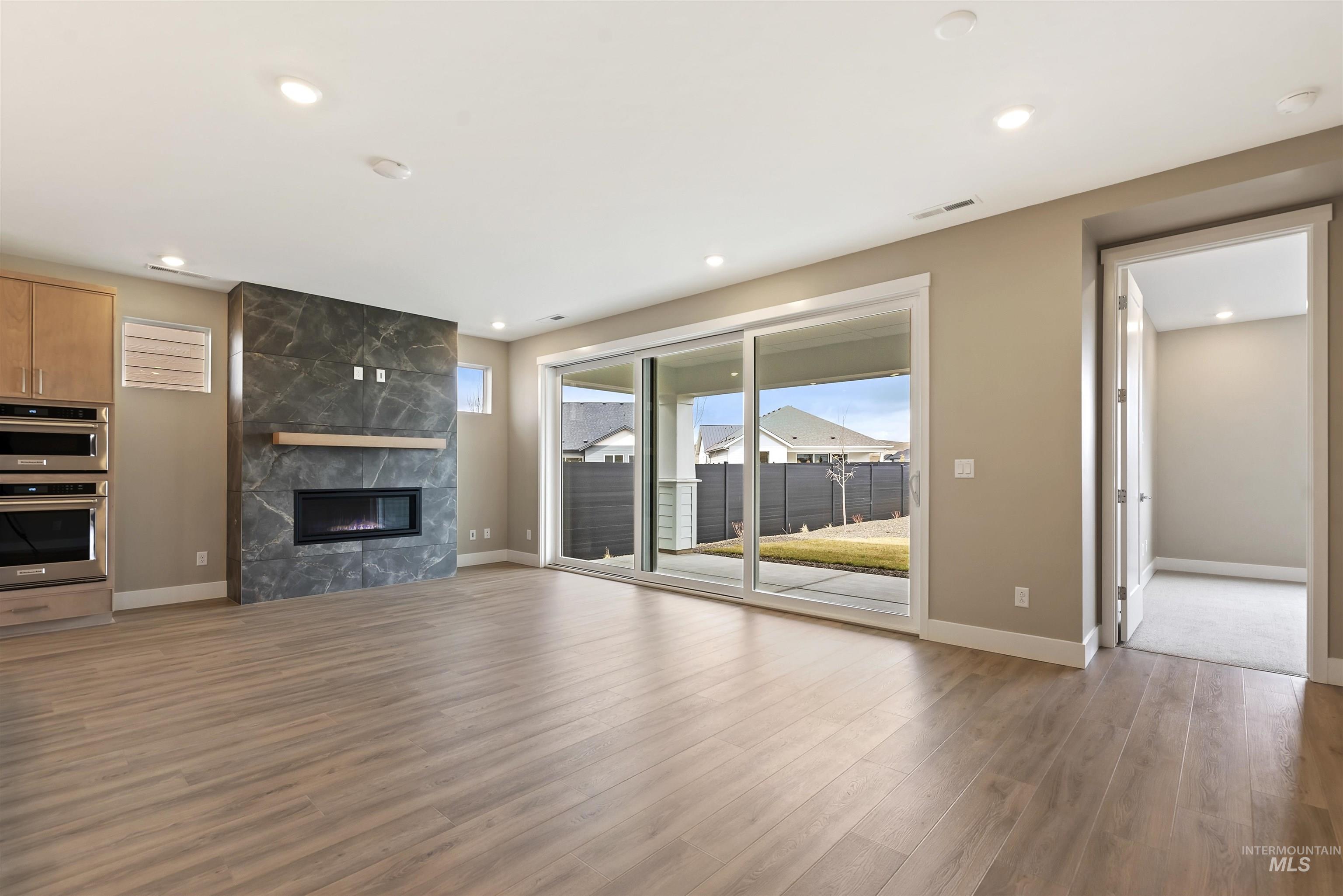 5828 W Oxton St, Eagle, Idaho 83616-1386, 3 Bedrooms, 2 Bathrooms, Residential For Sale, Price $609,881, 98989566