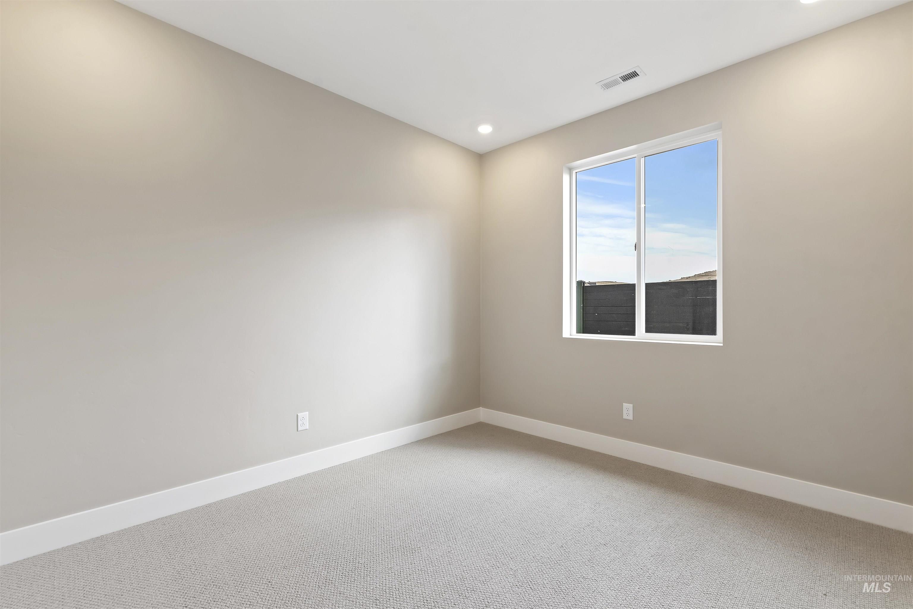 5828 W Oxton St, Eagle, Idaho 83616-1386, 3 Bedrooms, 2 Bathrooms, Residential For Sale, Price $609,881, 98989566