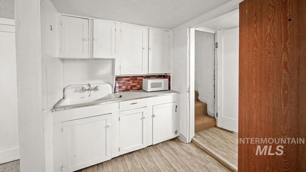 645 5th Ave W, Twin Falls, Idaho 83301, 2 Bedrooms, 2 Bathrooms, Residential For Sale, Price $229,500,MLS 98989576