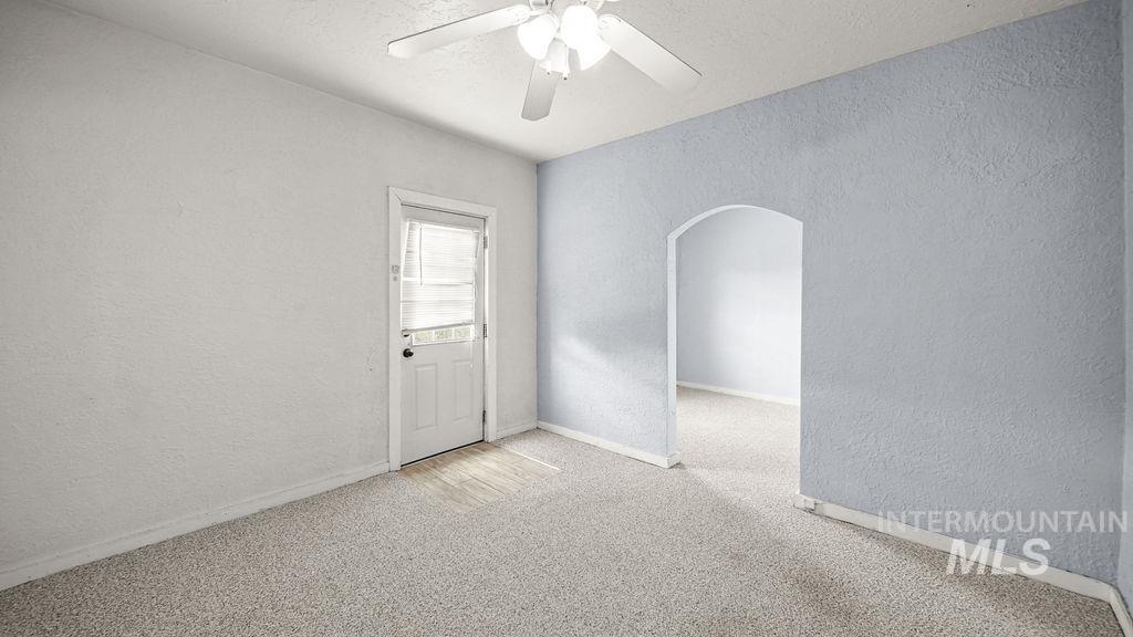 645 5th Ave W, Twin Falls, Idaho 83301, 2 Bedrooms, 2 Bathrooms, Residential For Sale, Price $229,500,MLS 98989576