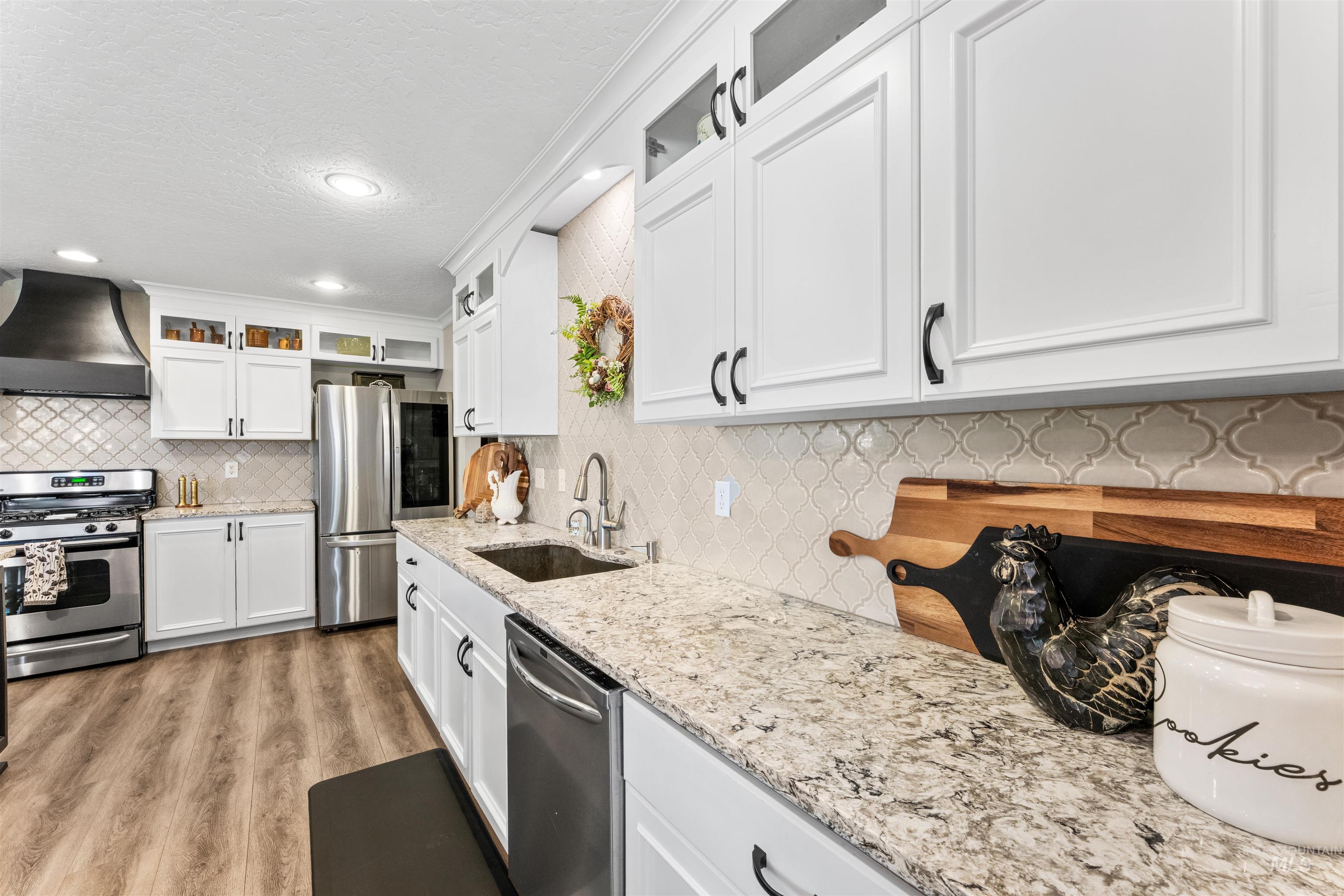 4421 N Tempest Way, Meridian, Idaho 83646, 4 Bedrooms, 2.5 Bathrooms, Residential For Sale, Price $644,900,MLS 98989585