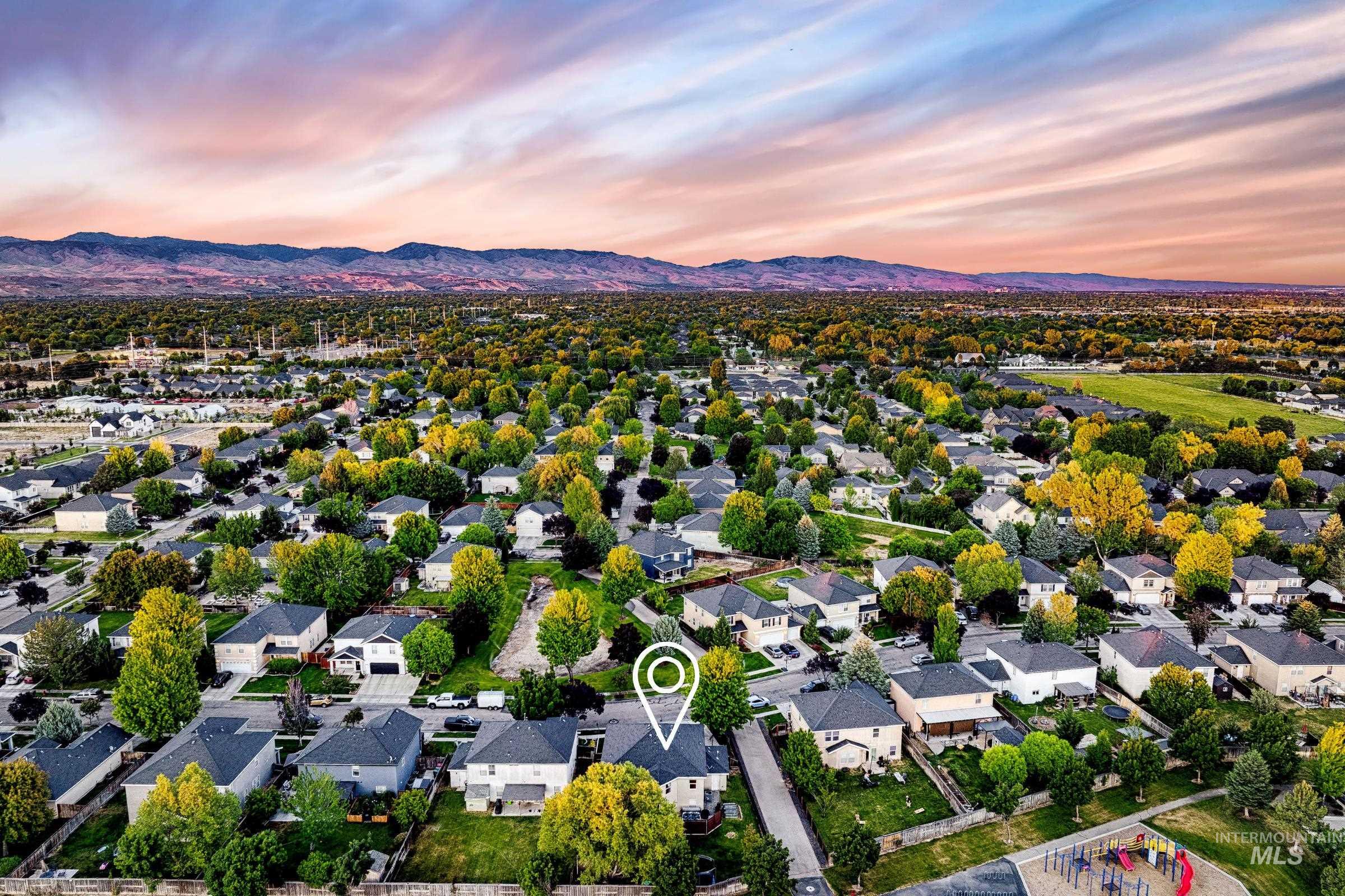 4421 N Tempest Way, Meridian, Idaho 83646, 4 Bedrooms, 2.5 Bathrooms, Residential For Sale, Price $644,900,MLS 98989585