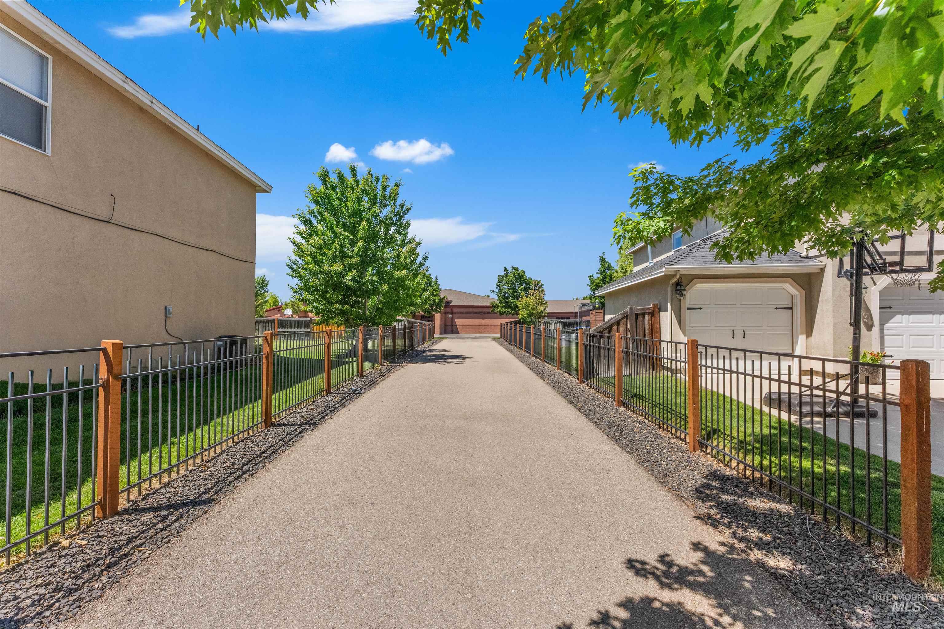 4421 N Tempest Way, Meridian, Idaho 83646, 4 Bedrooms, 2.5 Bathrooms, Residential For Sale, Price $644,900,MLS 98989585