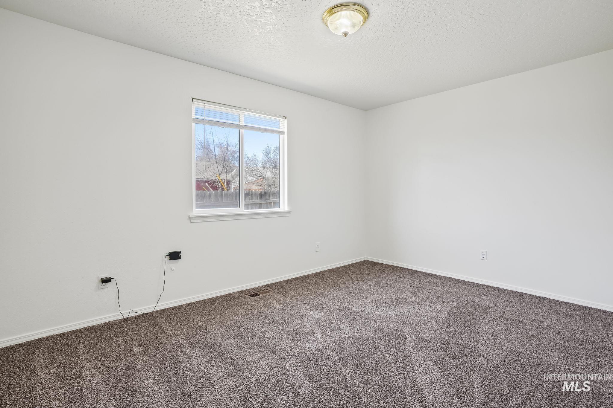 507 S 7th St, Nampa, Idaho 83651-4164, 2 Bedrooms, 1 Bathroom, Rental For Rent, Price $1,600,MLS 98989590