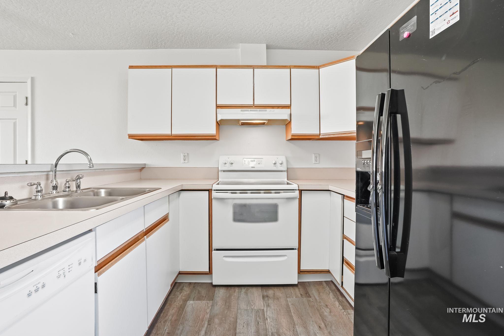 507 S 7th St, Nampa, Idaho 83651-4164, 2 Bedrooms, 1 Bathroom, Rental For Rent, Price $1,600,MLS 98989590