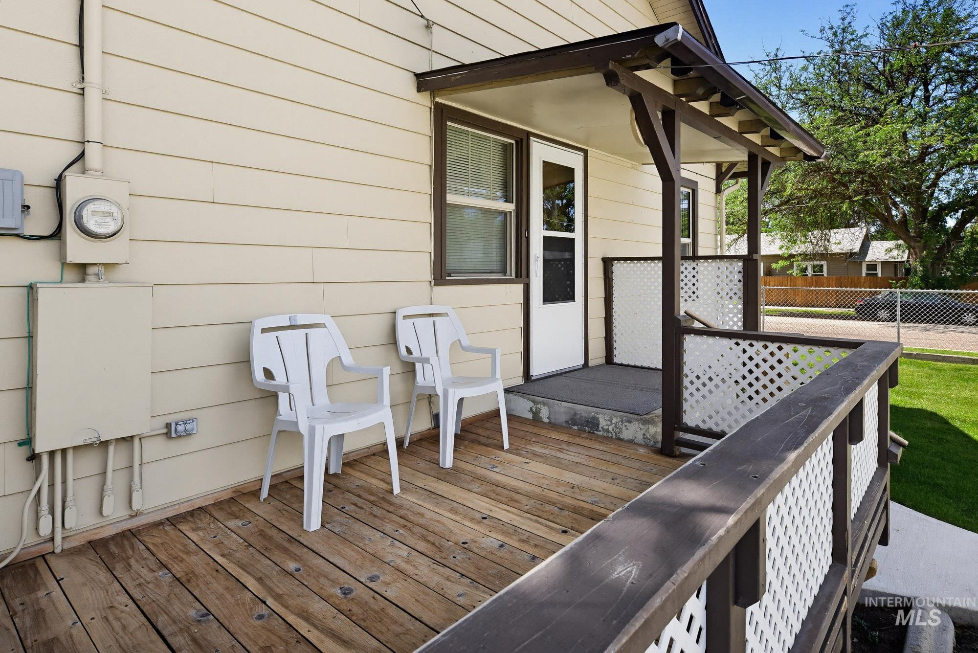 1501 Blaine St, Caldwell, Idaho 83605-4334, 3 Bedrooms, 1 Bathroom, Residential For Sale, Price $349,900,MLS 98989591