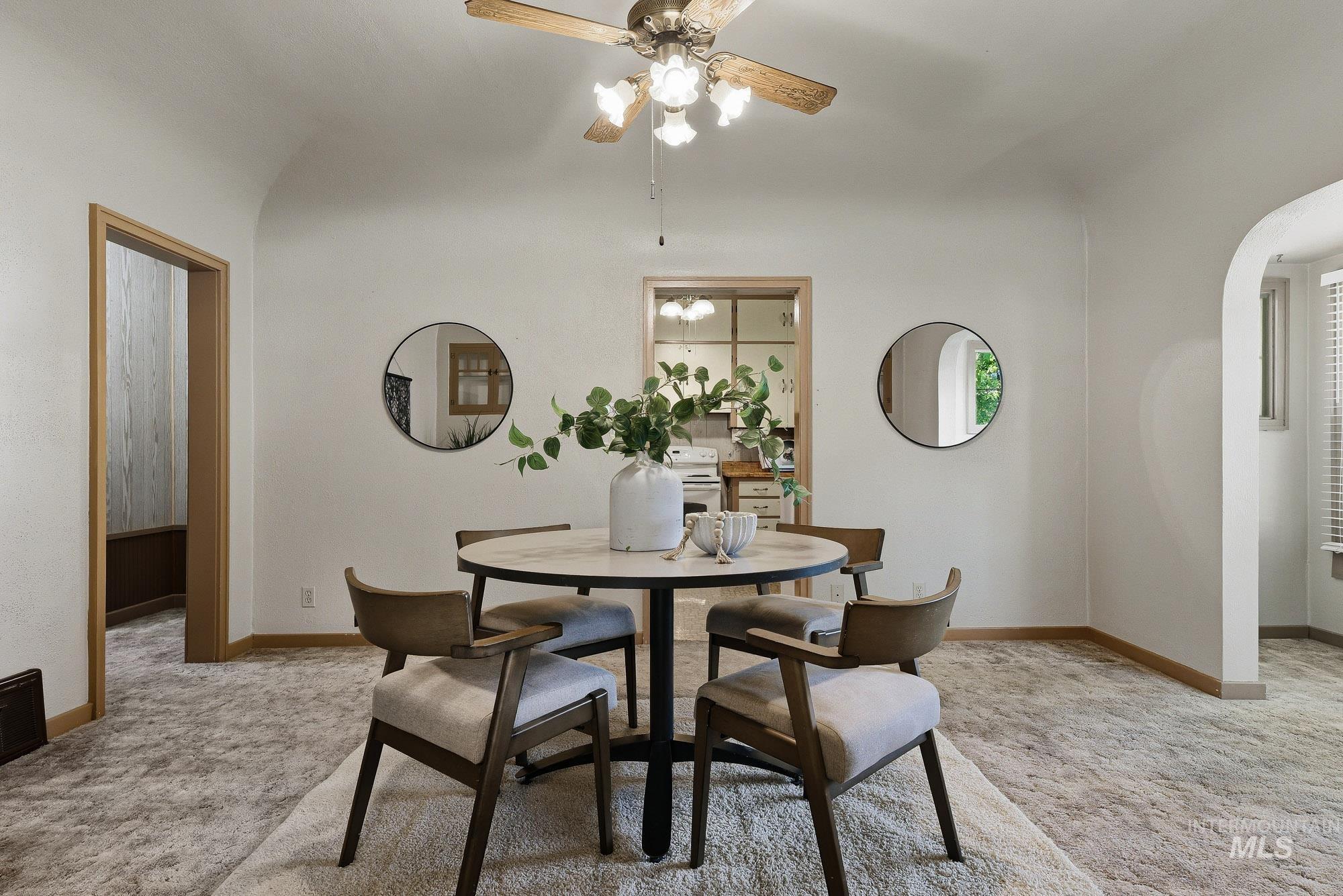 1501 Blaine St, Caldwell, Idaho 83605-4334, 3 Bedrooms, 1 Bathroom, Residential For Sale, Price $349,900,MLS 98989591