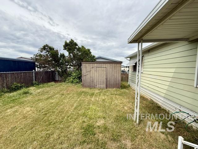 2015 6th Ave Spc 9, Clarkston, Washington 99403, 2 Bedrooms, 2 Bathrooms, Residential For Sale, Price $85,000,MLS 98989592