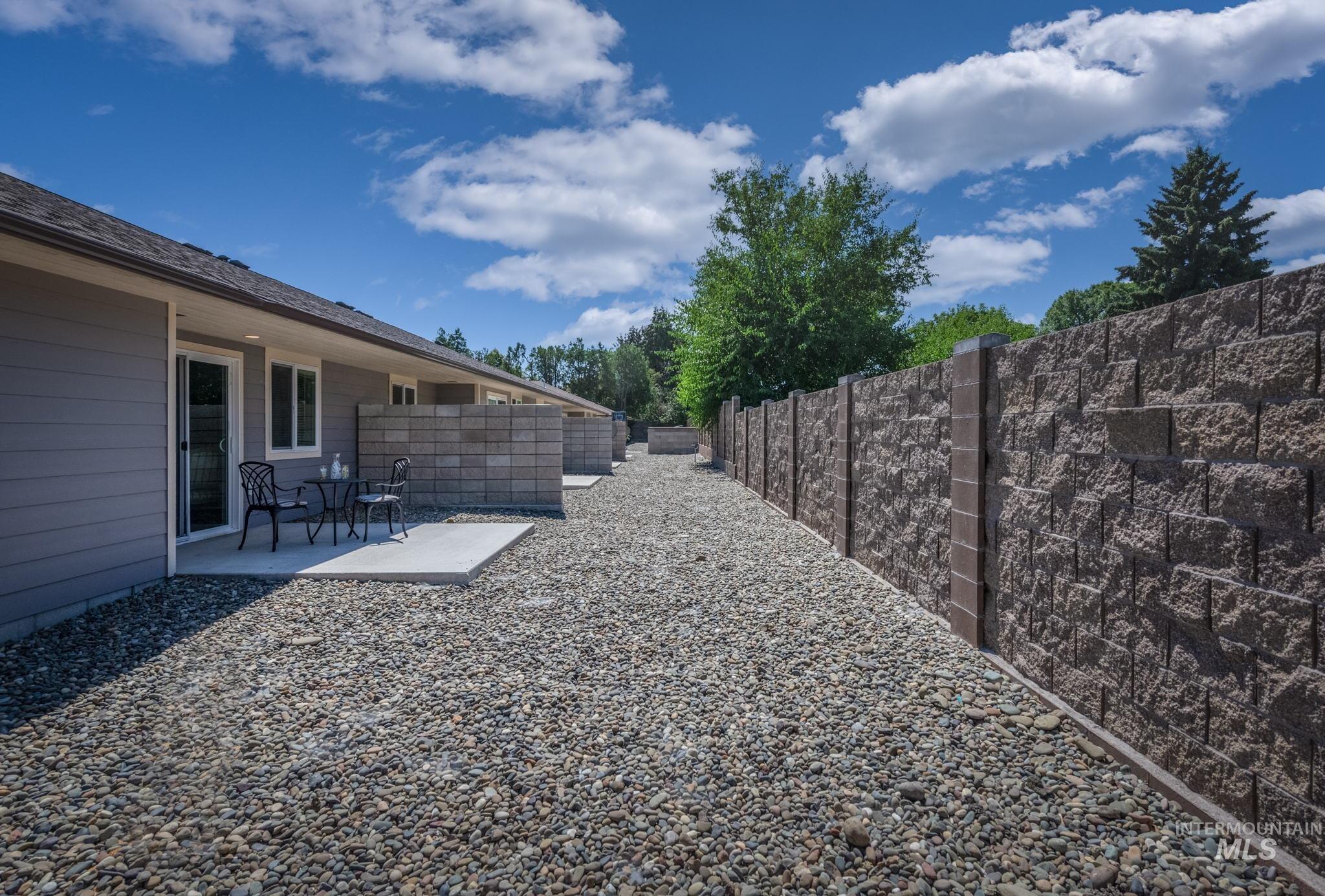 3438 5th St, Lewiston, Idaho 83501, 3 Bedrooms, 2 Bathrooms, Residential Income For Sale, Price $349,900,MLS 98989593