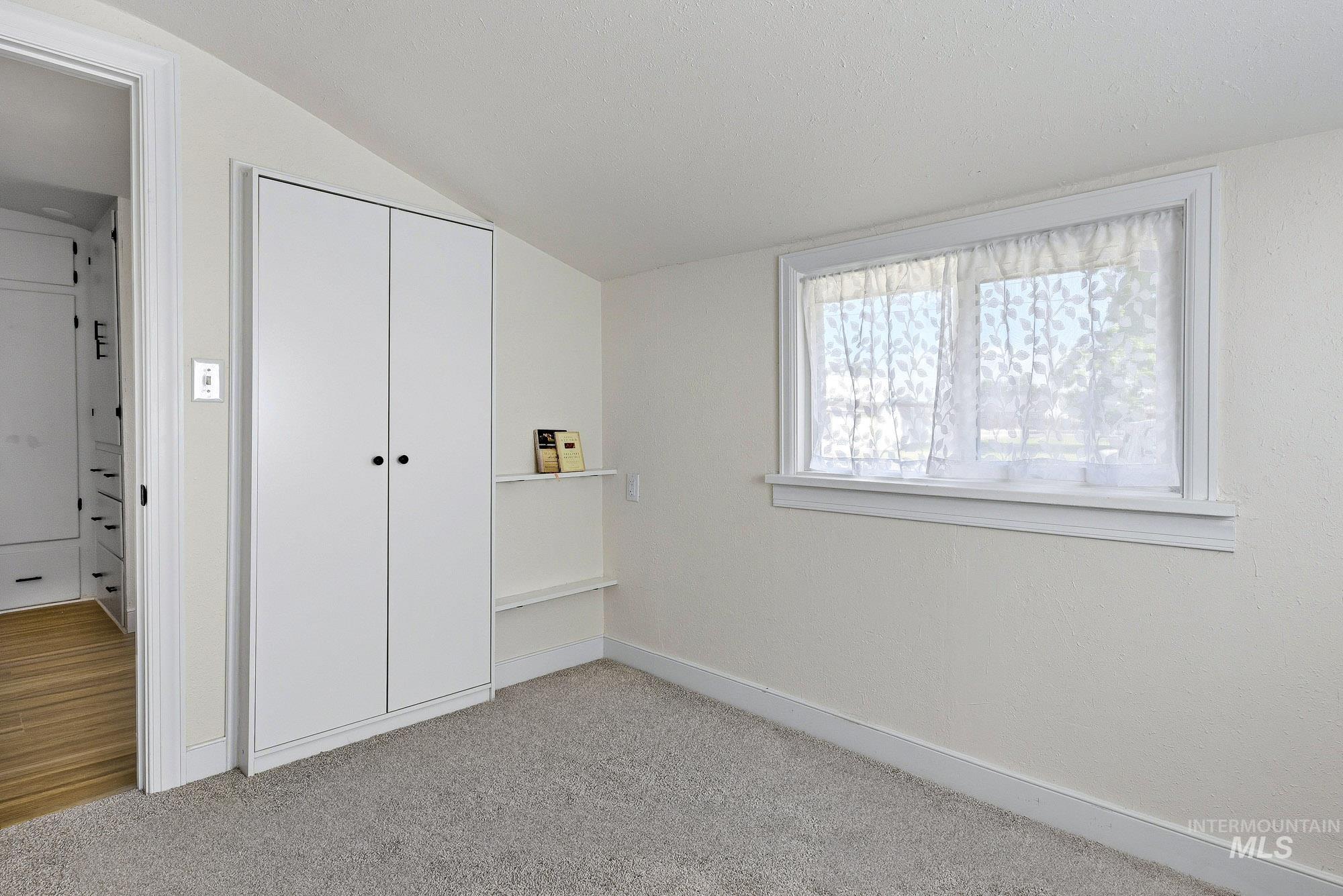 18 E Montana Ave, Homedale, Idaho 83628-3256, 2 Bedrooms, 1 Bathroom, Residential For Sale, Price $258,900,MLS 98989594