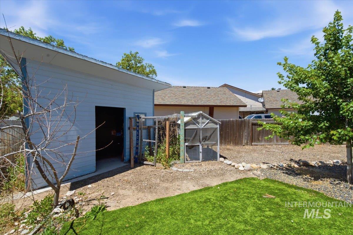 4426 S Tinker Ave, Boise, Idaho 83709, 4 Bedrooms, 2.5 Bathrooms, Residential For Sale, Price $515,000, 98989595