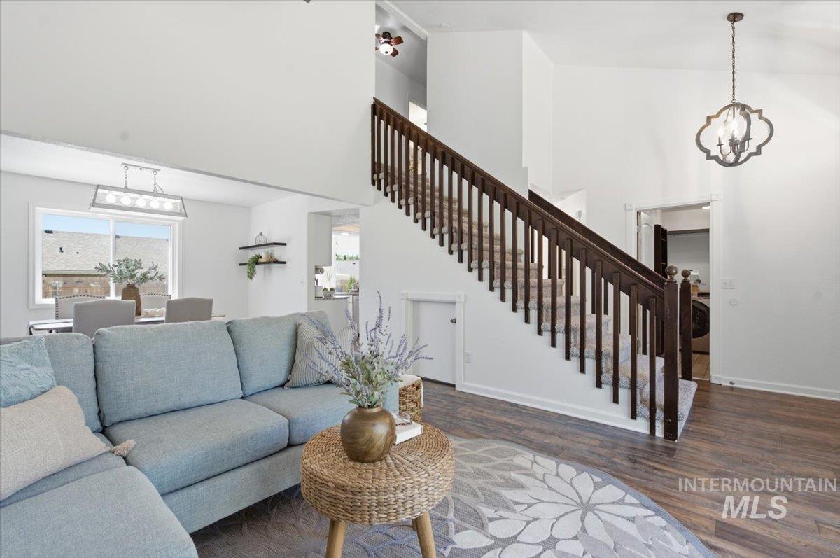 4426 S Tinker Ave, Boise, Idaho 83709, 4 Bedrooms, 2.5 Bathrooms, Residential For Sale, Price $515,000, 98989595
