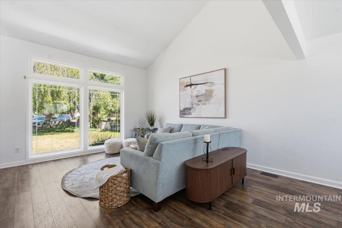 4426 S Tinker Ave, Boise, Idaho 83709, 4 Bedrooms, 2.5 Bathrooms, Residential For Sale, Price $515,000, 98989595